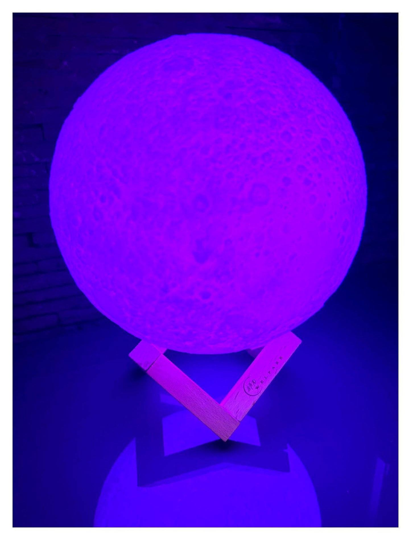 Lampe Duo lune 3D rechargeable –  16 couleurs tactile et télécommande avec socles bois