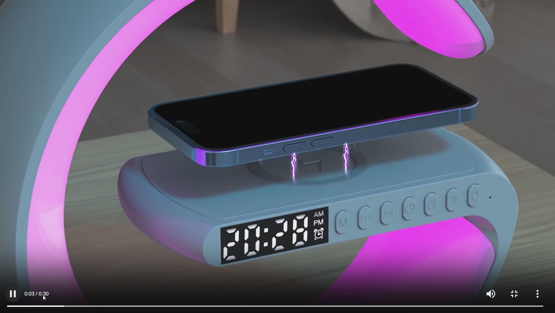Lampe connectée avec support smartphone & charge rapide